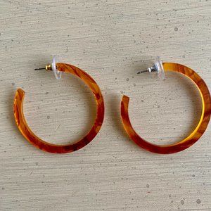 Faux Tortoise Shell Hoop Earrings